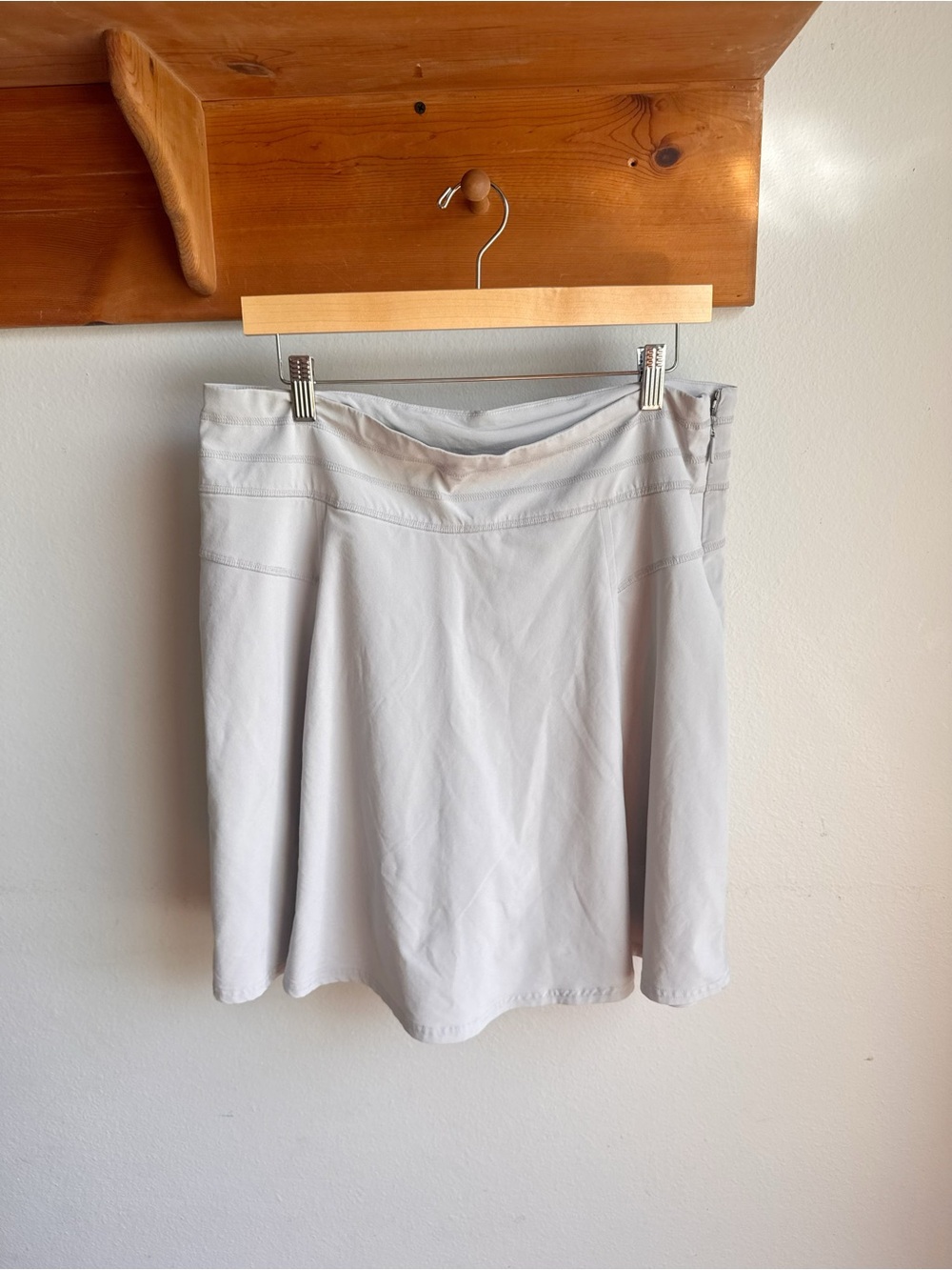 Athleta Skort in gray